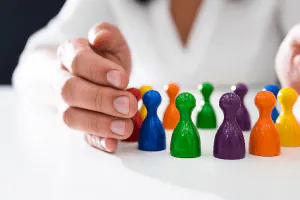 Estrategias de liderazgo inclusivo para fortalecer la diversidad y la equidad en las organizaciones
