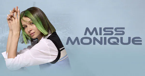 Miss Monique en Espacio Riesco