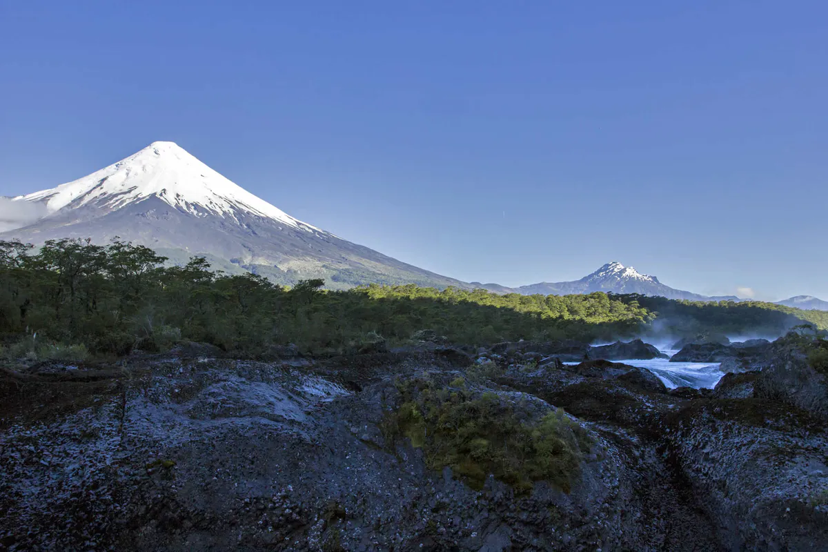 Volcán Osorno y Saltos del Petrohué